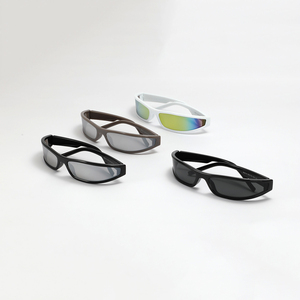 <span class=keywords><strong>Occhiali</strong></span> <span class=keywords><strong>da</strong></span> <span class=keywords><strong>Sole</strong></span> Colorati con Montatura Sottile Stile Futuristico 2024 <span class=keywords><strong>da</strong></span> Uomo Personalizzati di Tendenza <span class=keywords><strong>da</strong></span> <span class=keywords><strong>Donna</strong></span> Novità Instagram <span class=keywords><strong>Sportivi</strong></span> Y2K - Product Image 6