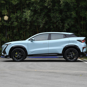 <span class=keywords><strong>Changan</strong></span> 7Speed <span class=keywords><strong>Uni</strong></span>-<span class=keywords><strong>T</strong></span> 2023 Modelo 1,5 <span class=keywords><strong>T</strong></span> Versión deportiva Banderas <span class=keywords><strong>Changan</strong></span> <span class=keywords><strong>Uni</strong></span>-<span class=keywords><strong>T</strong></span> Gasolina Suv - Product Image 5