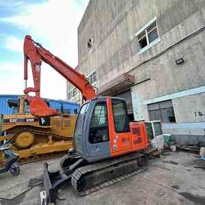 Machine populaire utilisée 6 tonnes mini pelle ZX60 Pipeline creuser avec garantie de marque moteur puissant à vendre - Product Image 1