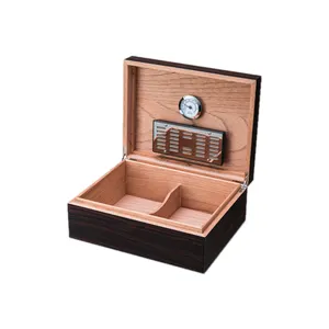 Großhandel Mini Size Automatic Desktop Elektronische Holz Home Use Travel Cigar Humidor