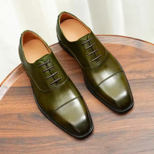 Chaussures habillées en cuir véritable faites à la main pour hommes - Oxfords anti-rayures, doublure respirante pour un confort tout au long de la journée - Product Image 3