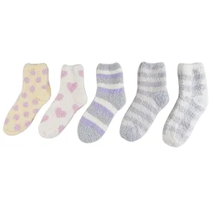 Aoyatex Wholesale Cozy Knitted 100% Polyester Women's Custom Micro Feather Yarn Socks for Living Room