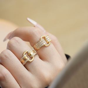 Italiaanse handgemaakte metaalweving ring van echt 18 karaats massief geel goud, gecertificeerd - Product Image 2