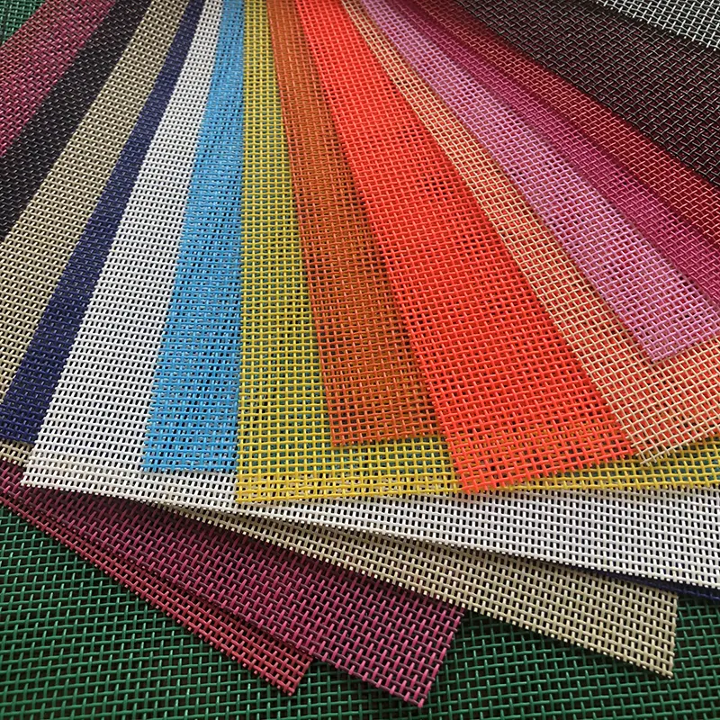 Farbiges Gewebe 30% Polyester 70% PVC-beschichtetes Mesh Pvc Eco Friendly Vinyl Water proof Outdoor Fabric