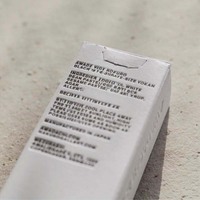 Boîte en papier de coton de luxe de haute qualité avec impression de logo personnalisé et procédé de gaufrage pour huiles essentielles et petits cosmétiques
