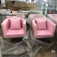 Offre Spéciale chaise de salle à manger Design moderne chaise en métal chaise à ongles rose pour Salon de beauté