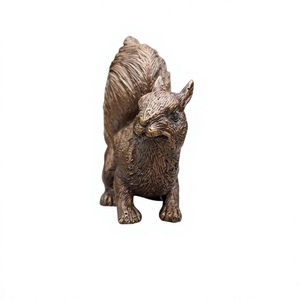 ของตกแต่งรูปกระรอกสีบรอนซ์สำหรับตกแต่งสวน - Product Image 1