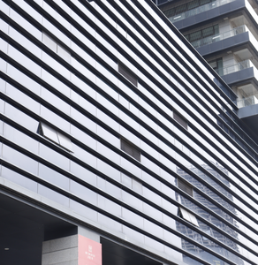 Verre feuilleté trempé haute sécurité avec film PVB pour vitrage de façade de gratte-ciel et enveloppe de bâtiment commercial anti-chute - Product Image 2