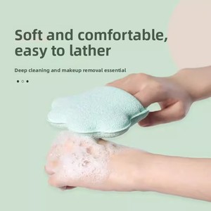 Großhandel Hydrophiler Handschuhförmiger Make-up-Entferner Waschbarer Gesichtsreiniger Wabenförmiger Katzenpfoten-Puderpuff - Product Image 3
