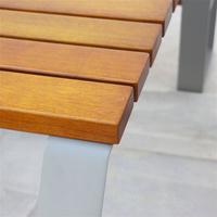 Mobilier d'extérieur Table de pique-nique carrée commerciale en bois pour le camping avec banc Ensemble table à manger et chaises pour le restaurant à l'extérieur du parc