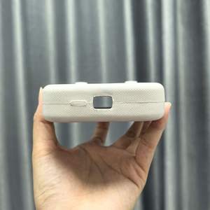 حامل هاتف محمول عالمي مقاوم للماء مع حقيبة شاطئ قابلة للفتح والإغلاق وخطاف للهاتف للنساء للاستخدام الخارجي - Product Image 4