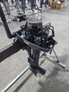 Moteur marin 2 temps 9,8 CV 169cc 2 cylindres stable et abordable, personnalisé en usine, pour bateau pneumatique de pêche et de travail - Product Image 5