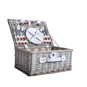 Customized Wholesale Disposable Cheap Natural Large Willow Wicker Wine Hamper Suitcase 6 People Woven Picnic Basket Pictures Set