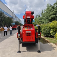 Mini-grue articulée avancée avec télécommande et châssis à chenilles stable pour les projets de levage en intérieur et en extérieur