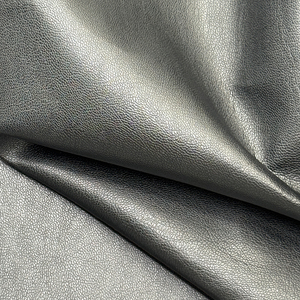 Bon marché Prix Élastique PVC Peau de Mouton Faux <span class=keywords><strong>Cuir</strong></span> Imperméable <span class=keywords><strong>Cuir</strong></span> Synthétique pour Vêtement Vêtements Pantalons Stretch Blackout Mèche - Product Image 3