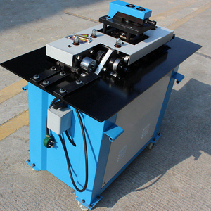 Macchina Portatile per Formatura Lamiere 0.4-1.0mm per Installazione e Assemblaggio in Loco di Condotti Quadrati HVAC da 1300mm - Product Image 3