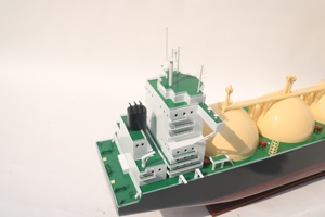 Modèle de navire de transport de gaz avancé - CARGO-GAZ - Modèles de navires en bois faits à la main, écologiques et modernes, provenant du Vietnam - Product Image 3