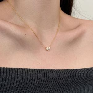 Collares con Colgante de Corazón Pequeño en Plata S925 con Baño de Rodio y Oro de 18K, Diseño Minimalista Dylam, Joyería de Moda con Circonia 5A - Product Image 3