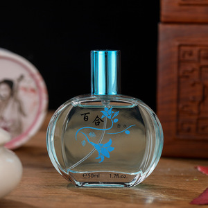 Eau De Parfum con Fragranza di Osmanto, Rosa e Giglio, <span class=keywords><strong>Profumo</strong></span> Unisex per Uomo e Donna, Fragranza Leggera e Duratura - Product Image 3