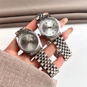 Reloj de Mujer Retro Elegante con Bisel Acanalado, Esfera Redonda, Aspecto de Lujo, Reloj de Cuarzo - Product Image 3