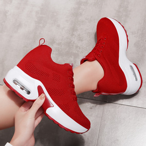 Zapatillas Deportivas de Mujer Evergreen Transpirables con Malla y Cordones para Baile Cuadrado, con Amortiguación de Aire, Suela Suave y Elevación Interna - Product Image 5