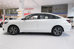 <span class=keywords><strong>Honda</strong></span> <span class=keywords><strong>City</strong></span> <span class=keywords><strong>Civic</strong></span> 1.5L XLS 2024 Usata di Lusso, Basso Chilometraggio, Miglior Prezzo, Bianco Perla Platino, Guida a Sinistra, Ottime Condizioni - Product Image 5