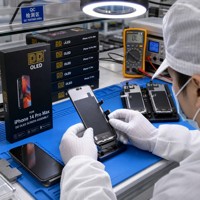 Vente en gros d'écrans OLED souples FHD pour iPhone 11 12 13 14 15 16 Pro Max 6.1 6.5 6.7 pouces, module d'affichage tactile en boîte