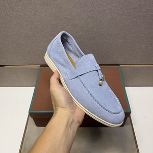 รองเท้าสเก็ตบอร์ดลำลองแบบสวมสำหรับผู้หญิง คุณภาพสูง ระงับกลิ่น ดีไซน์คลาสสิก หนังกลับ หัวเปิด แฟชั่นหนัง สำหรับฤดูร้อน - Product Image 3