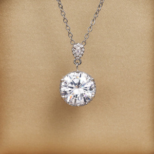 Collana con Pendente Solitario a Sei Punte in Zircone per Donna, Gioiello alla Moda con Catena a Clavicola - Product Image 3