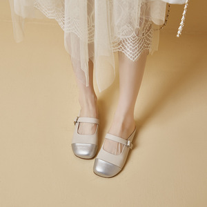 Nouvelles Chaussures Décontractées pour Femmes en Cuir Fait Main de Haute Qualité, Style 2026, Sandales Plates Bicolores - Product Image 2