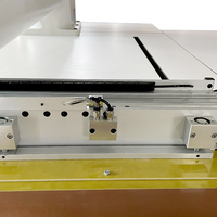 Machine à coudre simple XC-13090, surjeteuse, point noué, mécanisme d'alimentation par pied marcheur, moteur servo, fonctionnement mécanique pour le métal