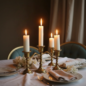 Candelabros de metal negro vintage, perfectos para decoración interior de lujo, mesa de cena romántica o exhibición de iluminación clásica para el hogar - Product Image 1