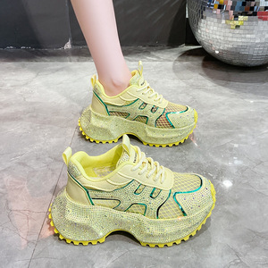 Chaussures de sport décontractées à semelle épaisse pour femmes, motif ciel étoilé et cristaux aquatiques, confortables et respirantes - Product Image 2