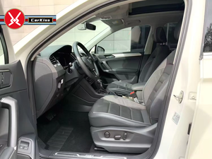 Para <span class=keywords><strong>Tiguan</strong></span> L 2020 Híbrido Enchufable 1.4T 430 Edición Flagship SUV con Transmisión Automática y Asientos de Cuero - Product Image 3