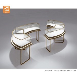 Vetrina Espositiva Ovale di Lusso con Illuminazione a LED e Vetro Curvo Elegante per Negozi al Dettaglio - <span class=keywords><strong>Design</strong></span> Gratuito - Product Image 3