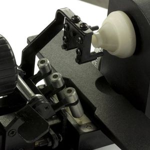 Lensómetro Manual ML-4 de Aist Optics con Alta Precisión de ±0.25D para Uso Oftálmico Profesional y Tiendas de Óptica - Product Image 5