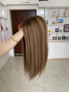 Cheveux vierges européens en gros, entièrement attachés à la main, base en soie 5x6.5, topper en cheveux humains avec silicone pour femmes, pour cheveux clairsemés - Product Image 6