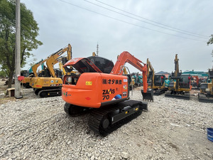 ZX70 Mini Excavadora Japan Origin Peso operativo de 7 toneladas Incluye componentes centrales Bomba de engranajes del motor - Product Image 5