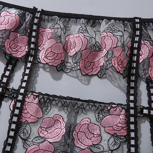 2023ใหม่ชุดสตรี3ชิ้นเซ็กซี่ผ้าตาข่ายลายเซนต์วาเลนตินชุดชั้นในแบบซีทรูประดับโบว์ลายดอกไม้ชุดชั้นในเข็มขัด - Product Image 6