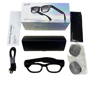 Lunettes intelligentes avec caméra 13MP, charge Type-C, commande vocale, monture en plastique et titane, couleur noire - Product Image 1