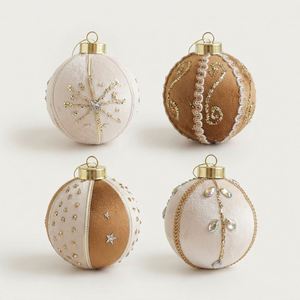 Adornos de Bolas de Navidad de Lujo en Color Camel con Efecto Flocado, Baubles Pintados a Mano con Brillo Dorado, Elegantes Tonos Tierra en 3 Colores para Árbol - Product Image 1