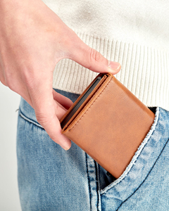 Portefeuille minimaliste à trois volets avec blocage RFID pour hommes, <span class=keywords><strong>porte</strong></span>-cartes de visite personnalisé avec logo, <span class=keywords><strong>porte</strong></span>-cartes de crédit en cuir PU et <span class=keywords><strong>aluminium</strong></span> - Product Image 6