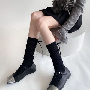 Calcetines hasta la rodilla para mujer, color blanco liso, con lazo de cinta transparente, absorbentes del sudor, resistentes al olor, fibra de poliéster, para jóvenes de 18 a 40 años - Product Image 3