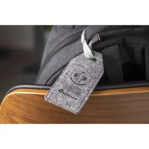 Etichetta per bagagli in feltro riciclato, gadget sostenibili - Product Image 3