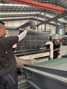 Línea Completa de Reciclaje Automático de Paneles Solares con 99% de Eficiencia y Motor y Rodamientos para una Separación de Residuos de Alta Eficiencia - Product Image 3