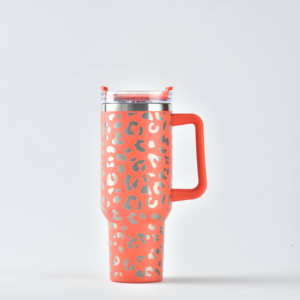 แก้วเบียร์สเตนเลสลายเสือดาวพร้อมที่จับสำหรับใส่ในรถขนาด40ออนซ์ถ้วยเบียร์สไตล์การเดินทาง2023คลังสินค้า - Product Image 6