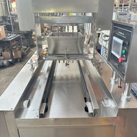 Machine automatique de sandwich de biscuit de confiture de crème d'usine