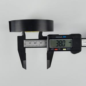 Ruban isolant ignifuge en caoutchouc adhésif flexible noir en PVC fabriqué en Chine pour faisceaux de câbles ROHS/ISO9001/ - Product Image 3