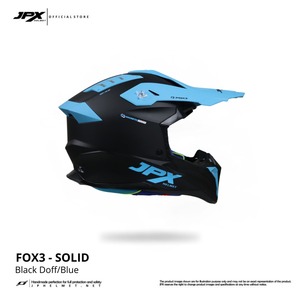 Le casque de motocross JPX Fox3 à sangle magnétique est noir jais avec une finition bleu mat pour des performances et un style tout-terrain extrêmes. - Product Image 3