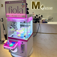 Mini machine à griffes à monnayeur pour jouets et poupées, petite machine de griffes d'arcade d'intérieur pour centre de jeux pour enfants